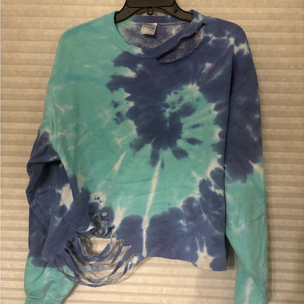 Blue and Green Tie-Dye Sweatshirt with fashionable cuts - size large